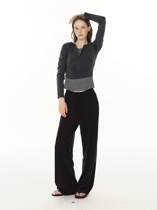 Henry received a fake two-piece striped T-shirt for women's autumn and winter waist and thin bottoming shirt, and a long-sleeved top was worn inside.