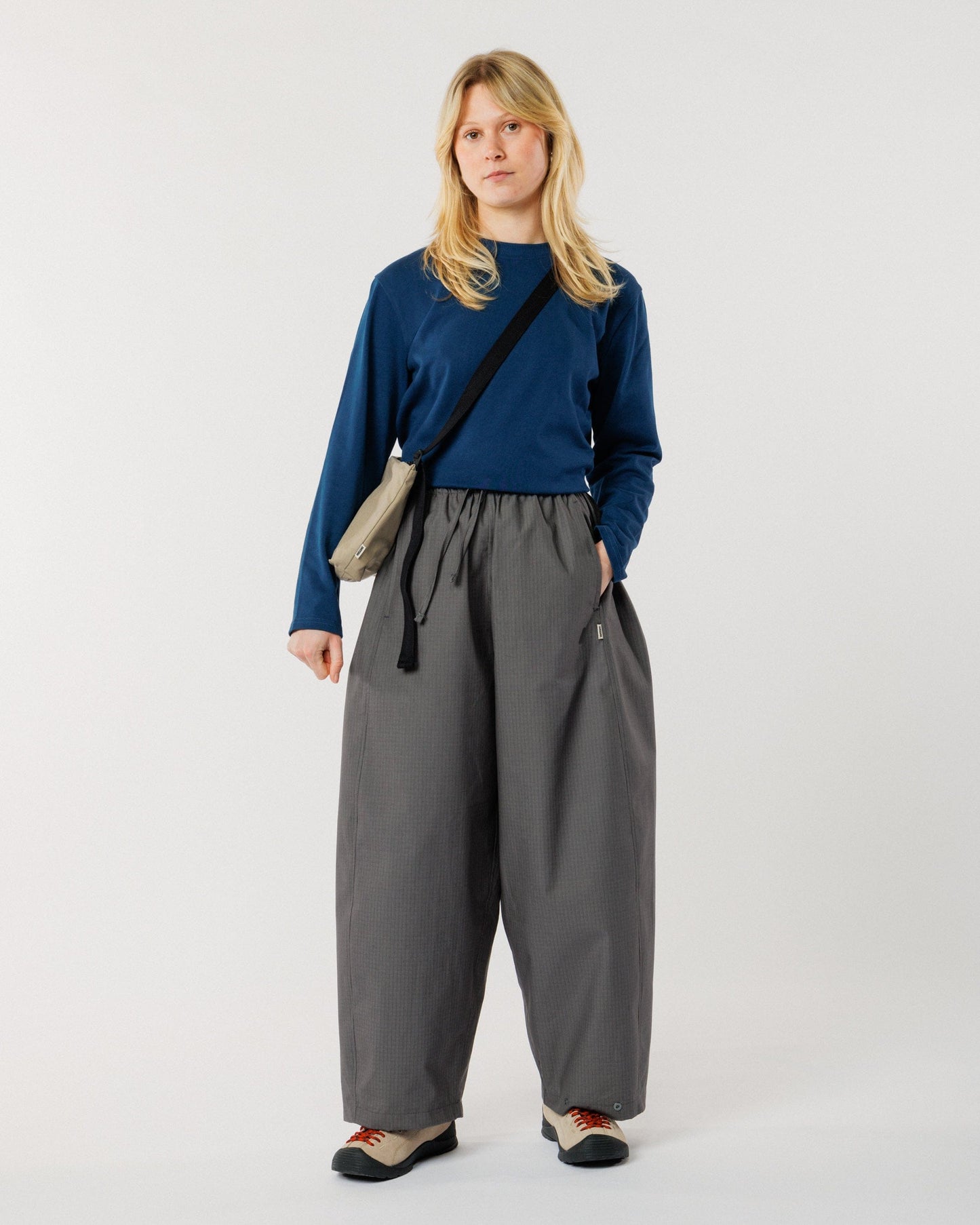 Atlas Pant - Charcoal