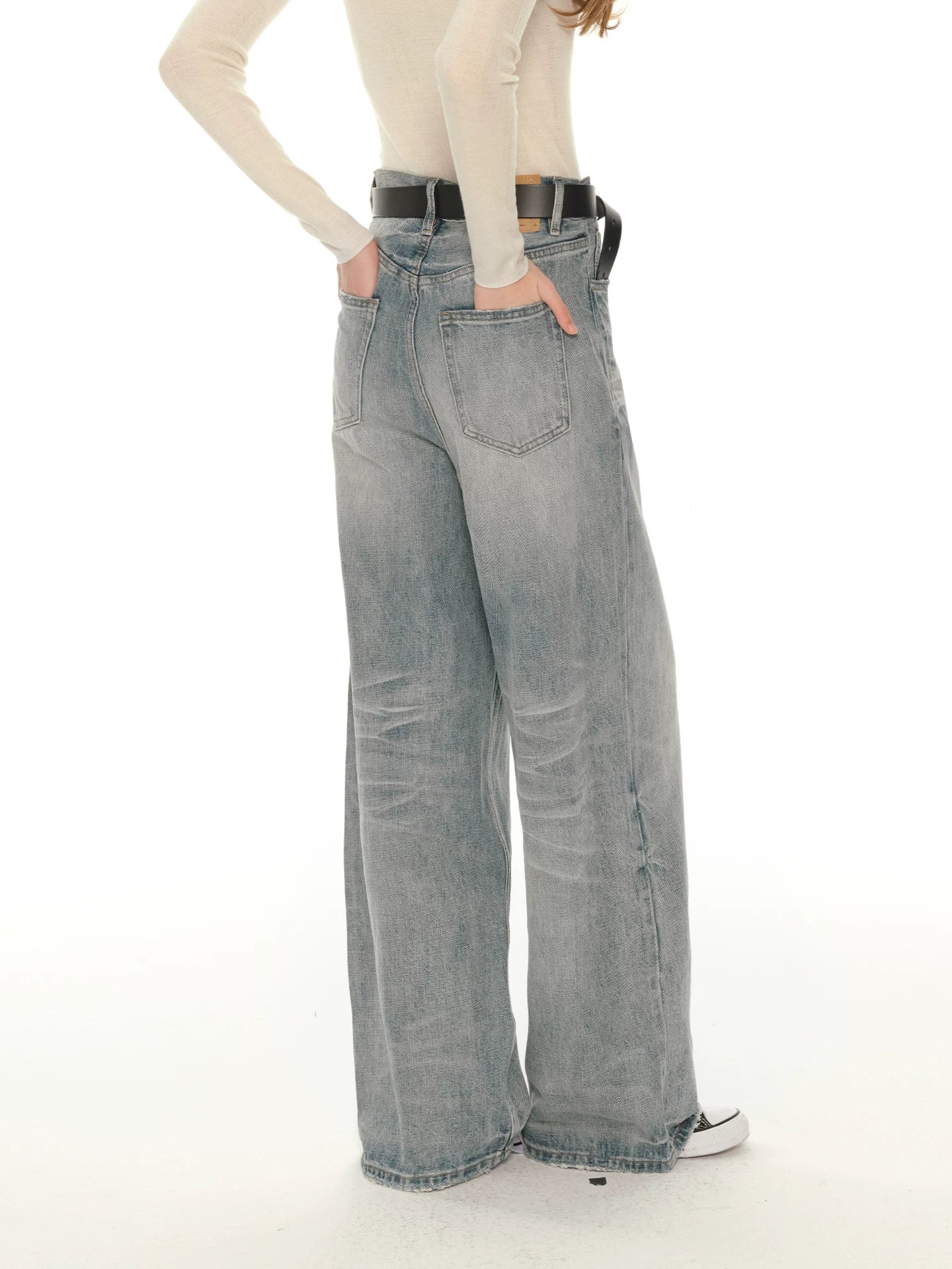 Wide-Leg Straight Jeans - Light Blue