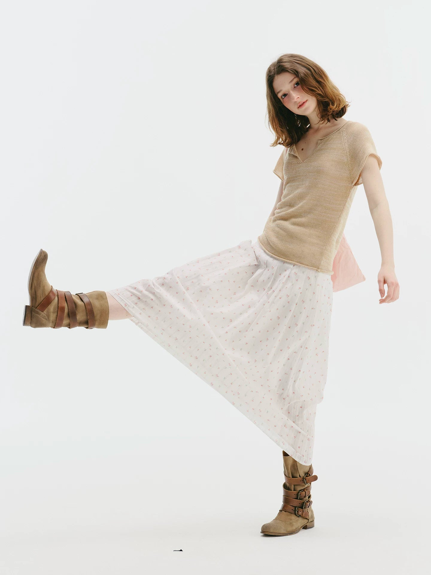 Linen V-Neck Knit Top