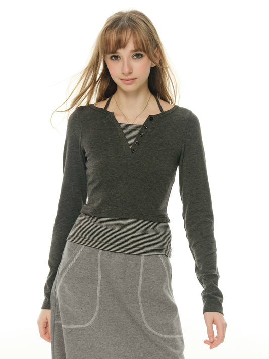 Henry received a fake two-piece striped T-shirt for women's autumn and winter waist and thin bottoming shirt, and a long-sleeved top was worn inside.